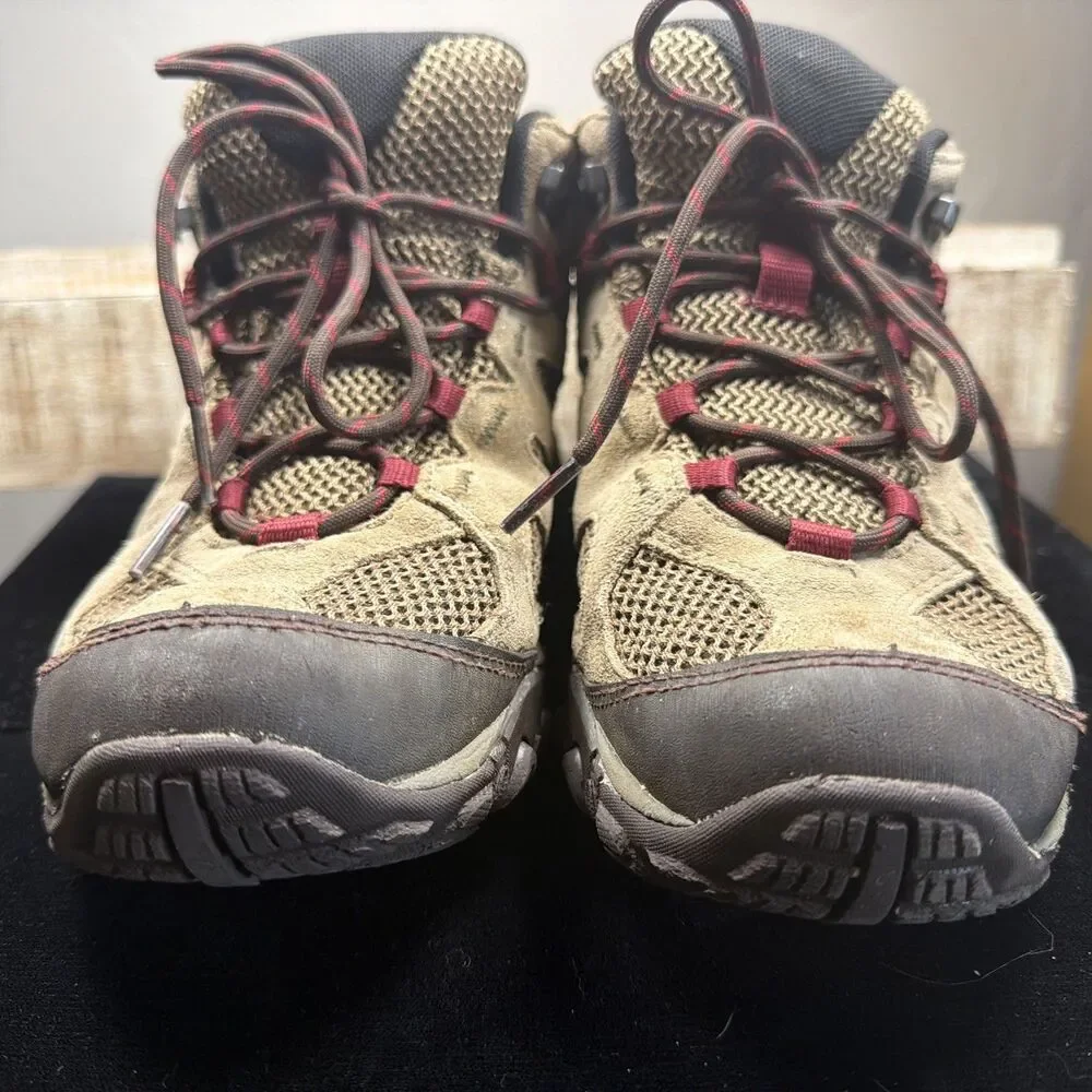 Merrell Womens Hiking Shoes Size 9 Tan J77388